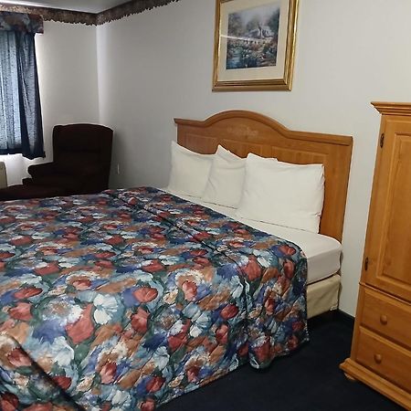 Glacier Gateway Inn Cut Bank Экстерьер фото